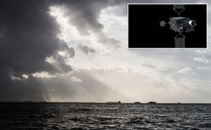 Skyer, satellit