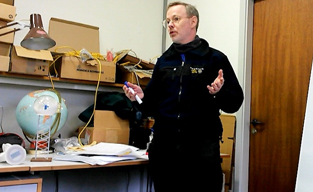 Ingeniøren Lars forklarer