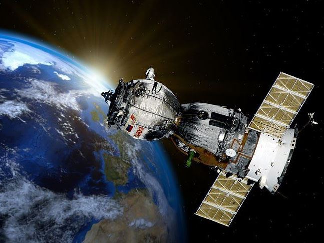Satellit