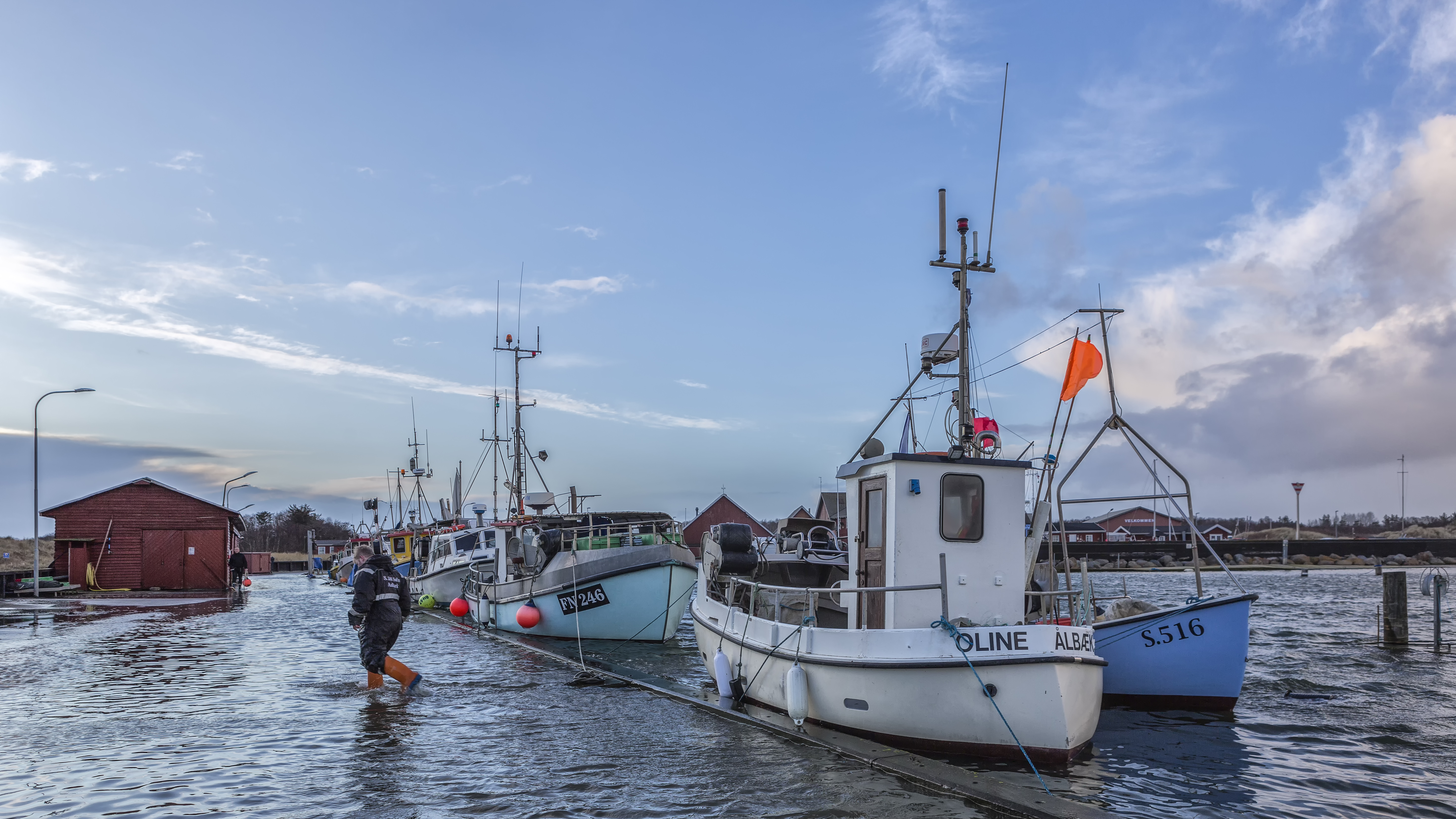 Billede af højt vand i Aalbæk havn