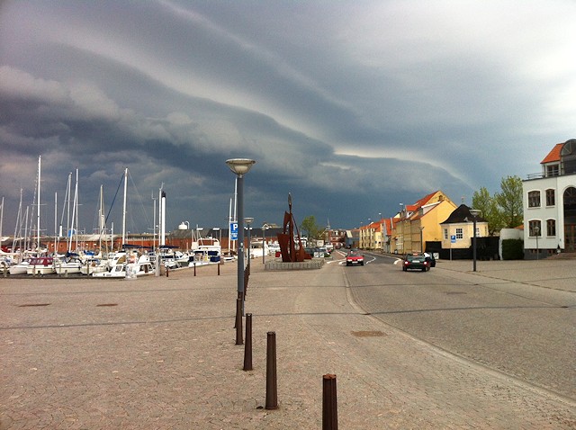 Front over Fåborg