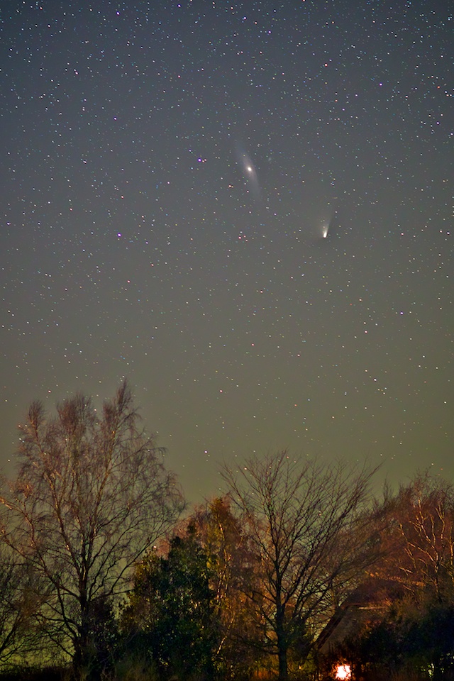 Andromeda og Pan-STARRS om aftenen den 3. april 2013